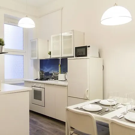 Apartament Bright 2br&ac At Astoria *