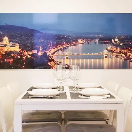 Apartamento Bright 2br&ac At Astoria