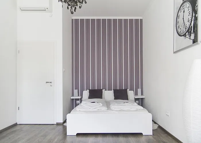Apartman Bright 2br&ac At Astoria *
